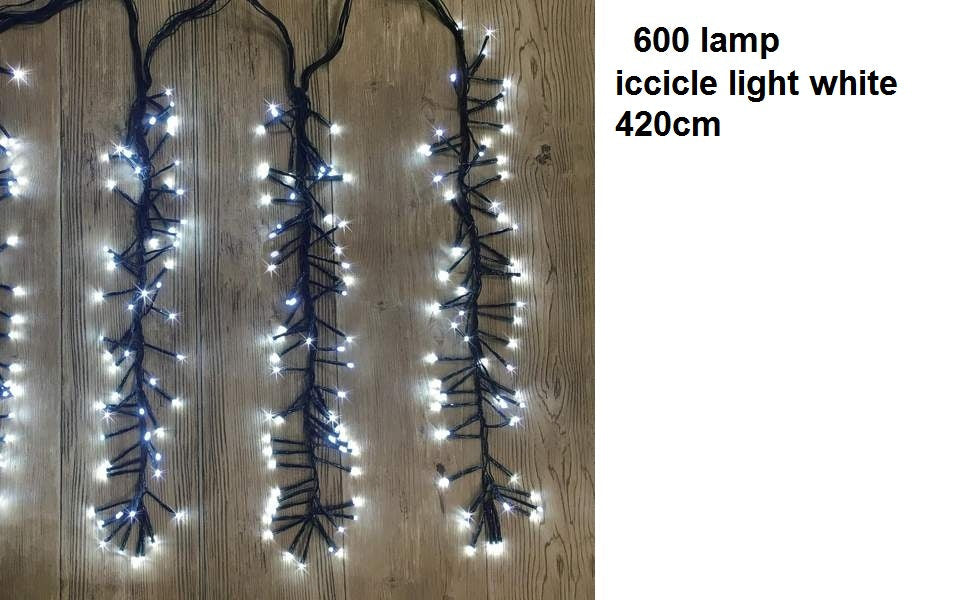600 Lamp Firecracker Icicle Light – White 420 cm