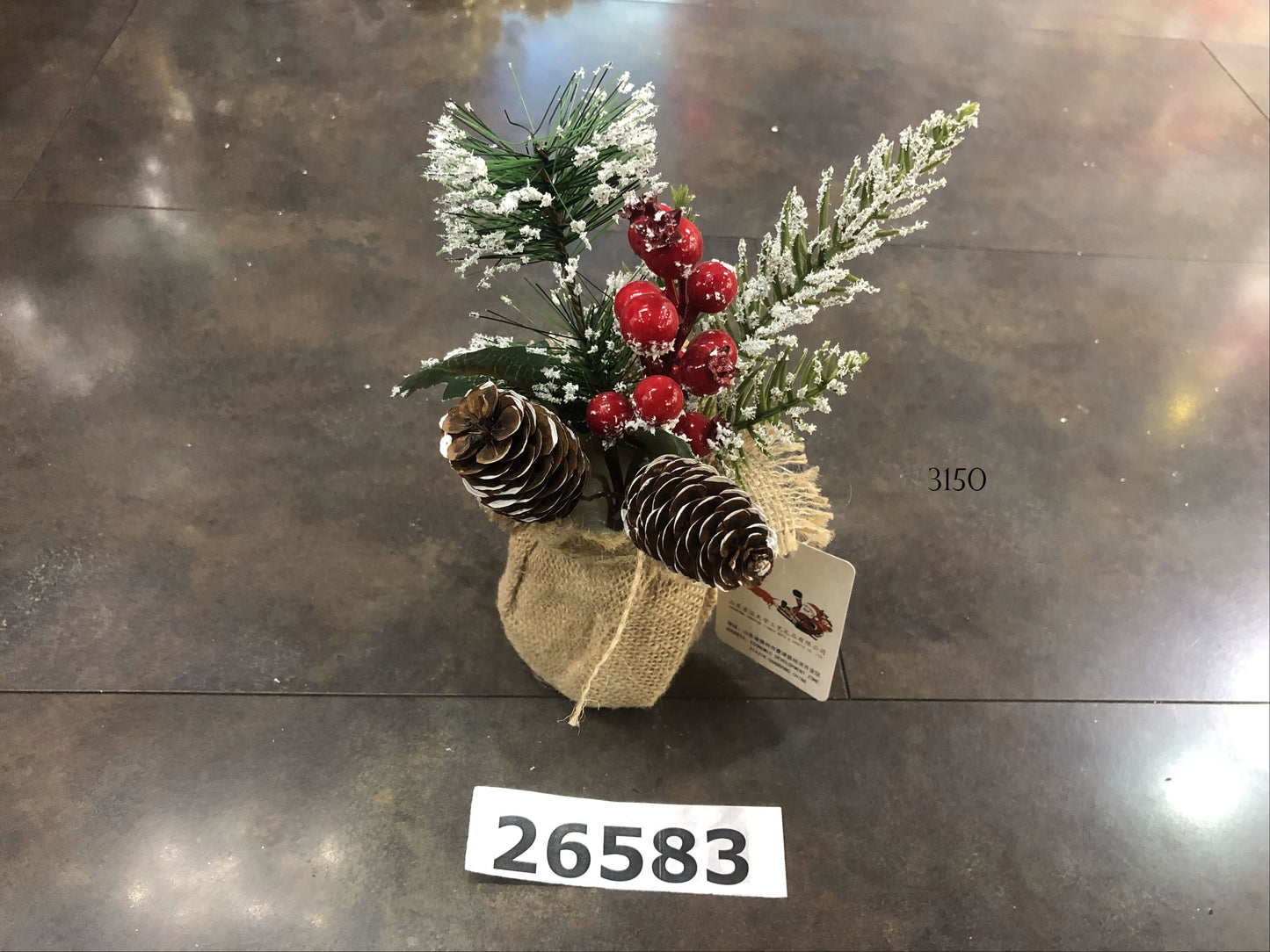 Pinecone & Berry Christmas Arrangement