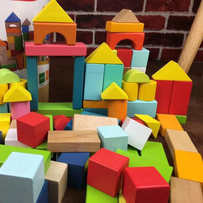 Wooden building blocks set