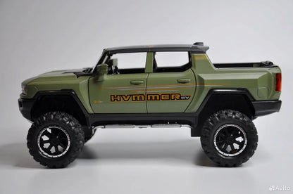 Hummer Pickup 1:24 Alloy Model