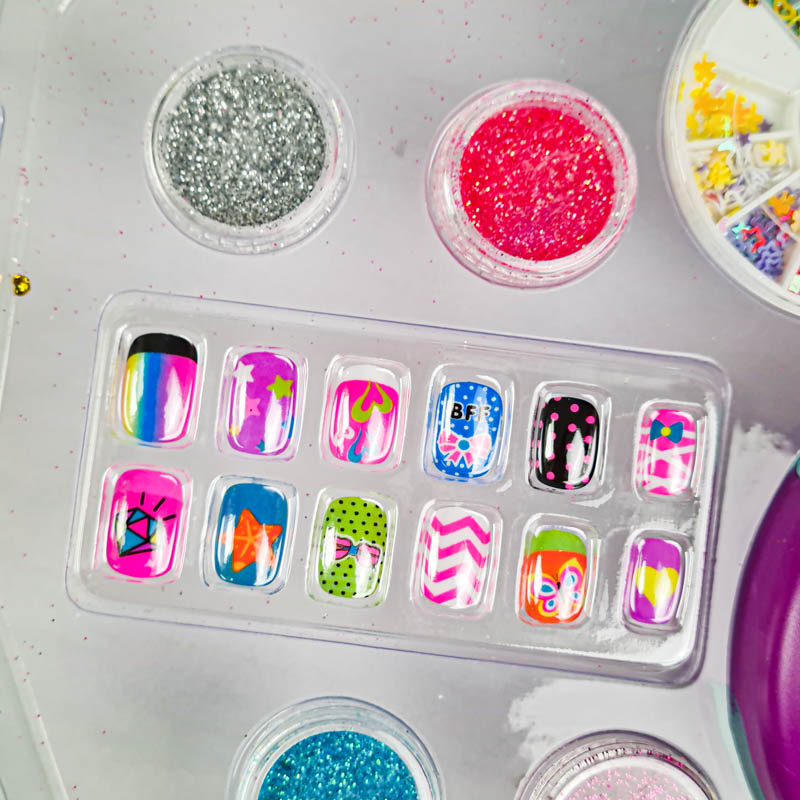 DIY Nail Art Studio