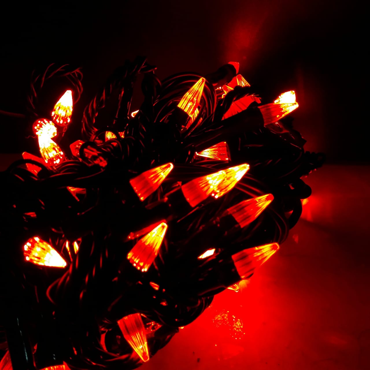 Pointed Cone LED Decorative Light String – 60 Lamps