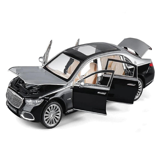 Mercedes Maybach S680 1:24 Model