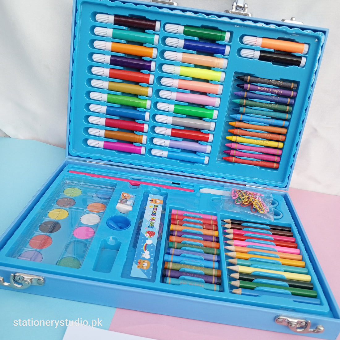 126pcs Art Coloring Set